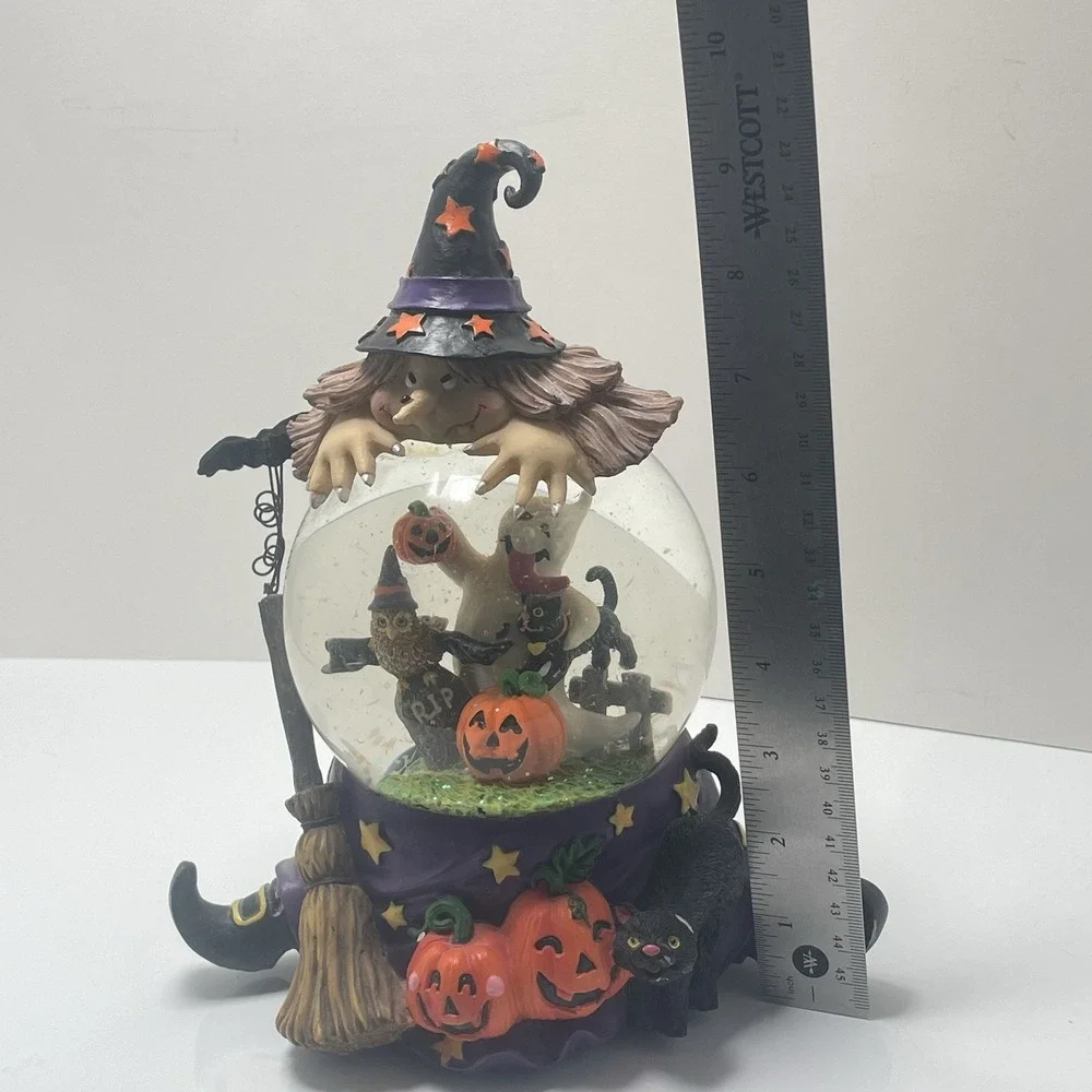 Halloween Musical Witch‎ Snow globe, Trick Or Treat Ghost Black Cat